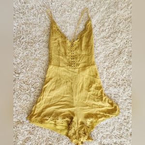 Lush mustard/gold romper